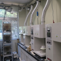 静岡大学 研究室　シューマン脱臭機導入いただきました。（MA-02A)